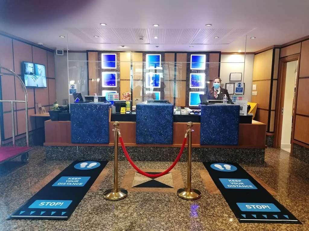 比彻姆农庄酒店 伦敦 外观 照片